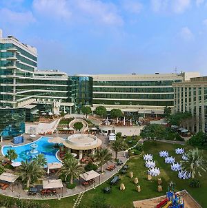 Millennium Airport Hotel Dubai Exterior photo