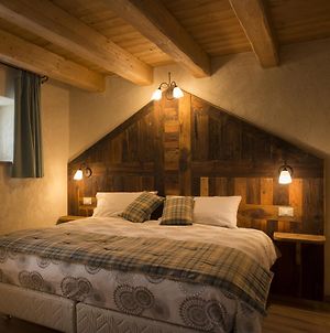 Chambres D'Hotes La Moraine Enchantee Aosta Exterior photo