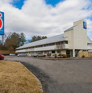 Motel 6 Knoxville North Exterior photo