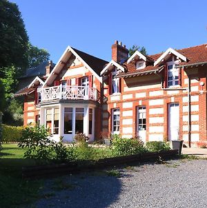 La Villa Des Rosiers Cricquebœuf Exterior photo