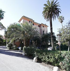 Hotel Villa Bonera Genua Exterior photo