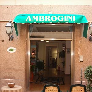 Hotel Ambrogini Montecatini Terme Exterior photo
