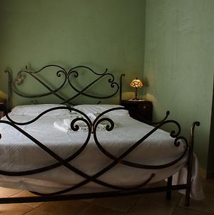 Bed And Breakfast La Sentinella Civita Exterior photo
