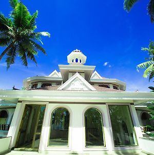 Thiruvambadi Beach Retreat Hotel Varkala Exterior photo