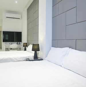 Comfy Studio 3 By Recharge Appartement Singapore Exterior photo