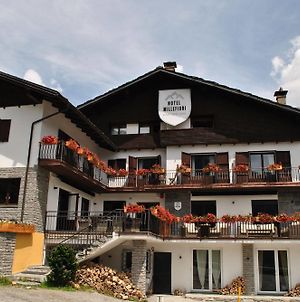 Hotell Millefiori- Alpine Event Lodge Valtournenche Exterior photo
