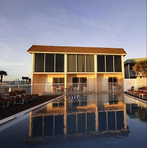 Club Sea Oats Motel Daytona Beach Shores Exterior photo