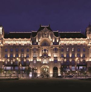 Four Seasons Hotel Gresham Palace Budapest Boedapest Exterior photo