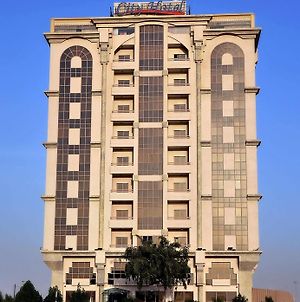 City Hotel Ras al-Khaimah Exterior photo
