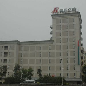 Jinjiang Inn Shenzhen Airport Exterior photo