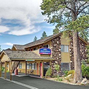 Howard Johnson By Wyndham South Lake Tahoe Hotel Exterior photo