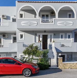Sotirios Apartments Karpathos Island Exterior photo