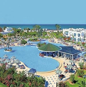 Djerba Holiday Beach Hotel Exterior photo