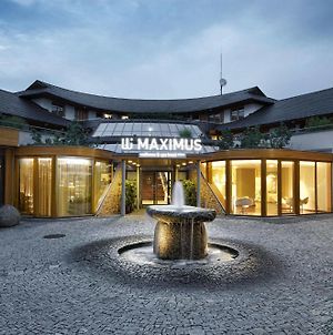 Maximus Resort Brno Exterior photo