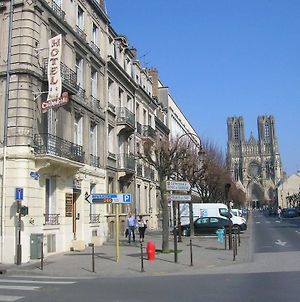 Hôtel De La Cathédrale Reims Exterior photo