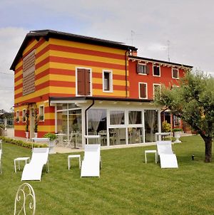 Corte Caselle Bed and Breakfast Sommacampagna Exterior photo