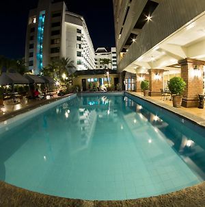 Copacabana Apartment Hotel - Staycation Is Allowed Manilla Exterior photo