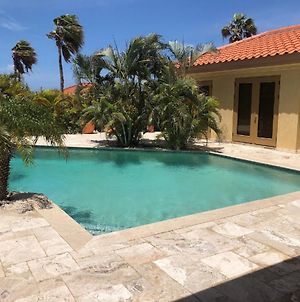 Paradise Retreat Villa Palm Beach Exterior photo