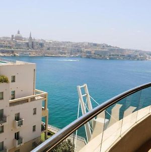 The Seafront Tower Hostel Sliema Exterior photo