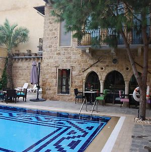 Assaha Hotel Beiroet Exterior photo