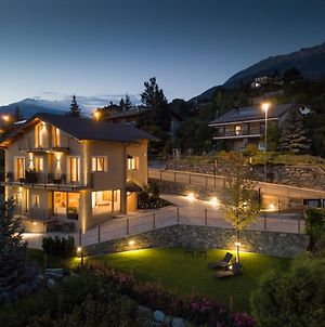 Le Petit Lievre Bed and Breakfast Aosta Exterior photo