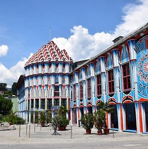 Kunsthotel Fuchspalast Sankt Veit an der Glan Exterior photo