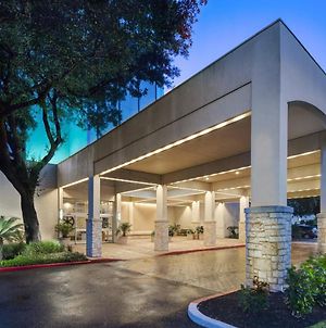 Four Points By Sheraton Houston - Citycentre Hotel Exterior photo