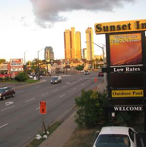 Sunset Inn Niagarawatervallen Exterior photo