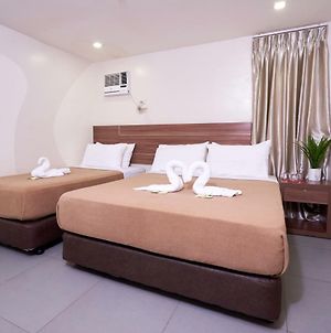 Rianne Hotel And Suites Cebu Exterior photo
