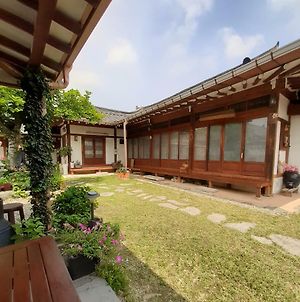Gyeongju Guesthouse Huewon Exterior photo