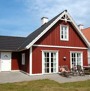 Attractive Holiday Home In Bl Vand With Sauna Blåvand Room photo
