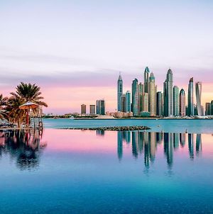 Dukes The Palm, A Royal Hideaway Hotel Dubai Exterior photo