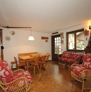 Altido Rustic Apt For 4 With Parking Nearby Ski Lifts Appartement Courmayeur Exterior photo