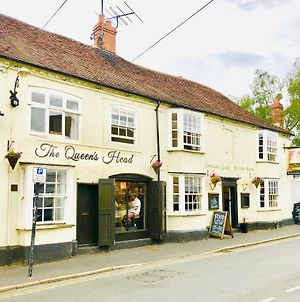 The Queens Head Bed and Breakfast Stratford-upon-Avon Exterior photo