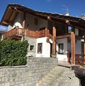 Casa Tipica Valdostana Appartement Aosta Exterior photo