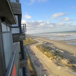 Studio On The Beach With Sea View Appartement Middelkerke Exterior photo