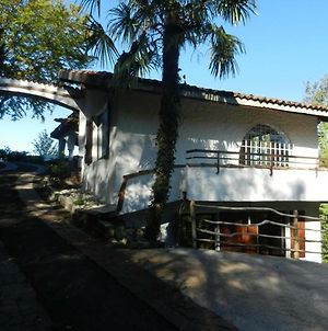 Casa Nel Bosco Villa Reno Di Leggiuno Exterior photo