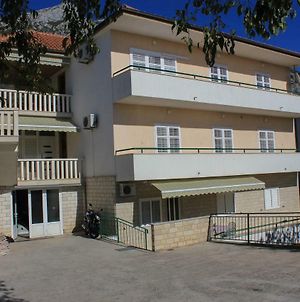 Apartments Pino Makarska Exterior photo