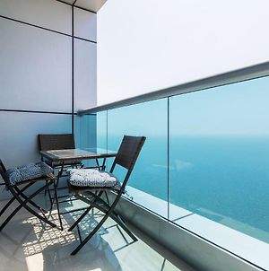 Top Floor Luxury 2Br Beach Apartment With Full Sea View Ajman Exterior photo