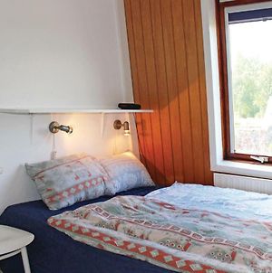 Nice home in Nieuwvliet-Bad with 3 Bedrooms&WiFi Exterior photo