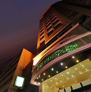 Executive Hotel Manila Manilla Exterior photo
