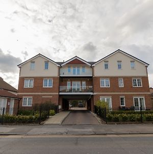 Maiden Vale Superior Serviced Apartments By Ferndale Maidenhead Exterior photo