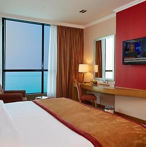 Grand Hotel Koeweit Room photo