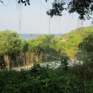Homestay Bai Huong Cham Island Exterior photo