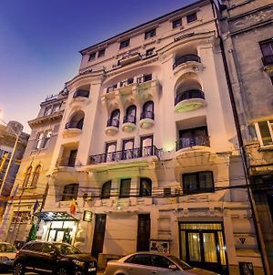 Hotel Carpati Imparatul Romanilor Boekarest Exterior photo