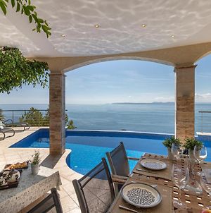 Goldhome - Villa Con Piscina Privada, Pista De Tenis Y Vistas Espectaculares Al Mar Roses Exterior photo
