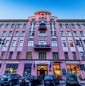Akyan Hotel Sint-Petersburg Exterior photo