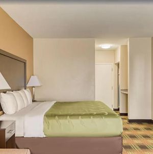 Trident Inn&Suites New Orleans Exterior photo
