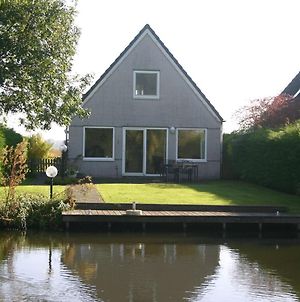 Comfy Bungalow With A Dishwasher, At The Water Villa Medemblik Exterior photo