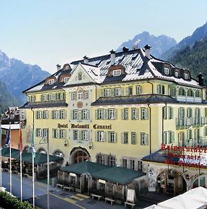 Hotel Dolomiti Schloss Canazei Exterior photo